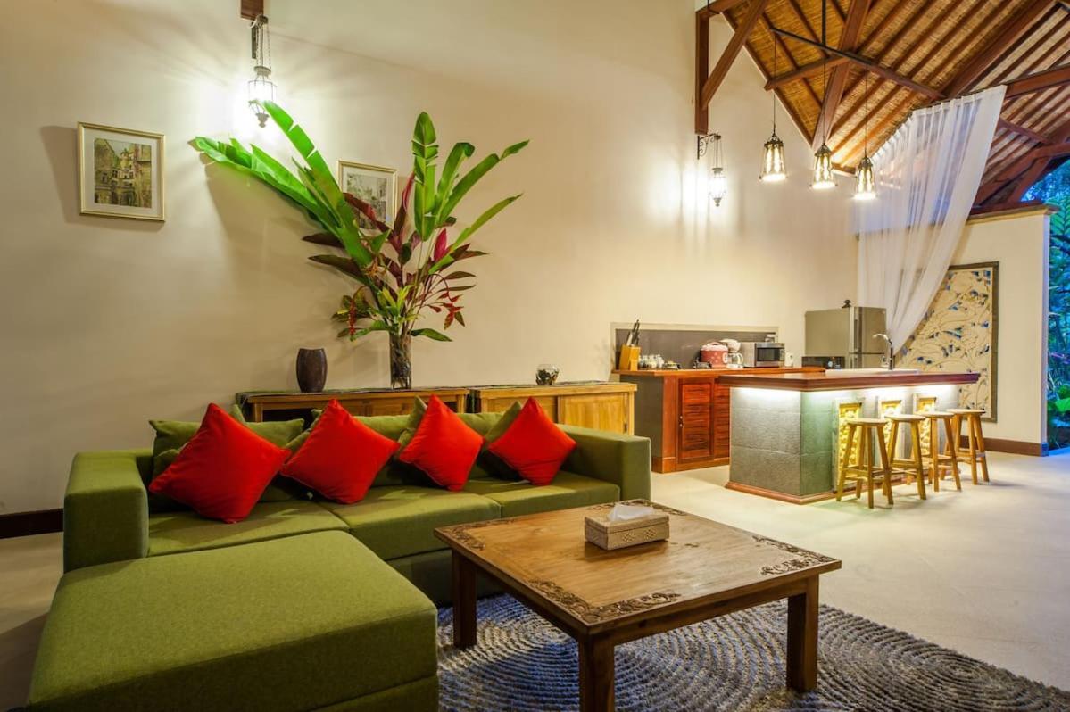 Luxury 3Br Infinity Jungle View Aashaya Villa Ubud Exterior photo