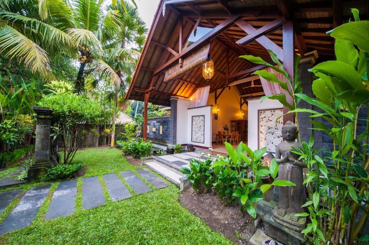 Luxury 3Br Infinity Jungle View Aashaya Villa Ubud Exterior photo